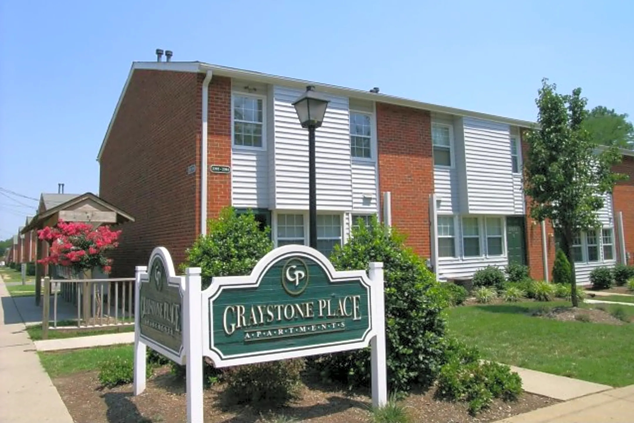 Graystone Place Apartments